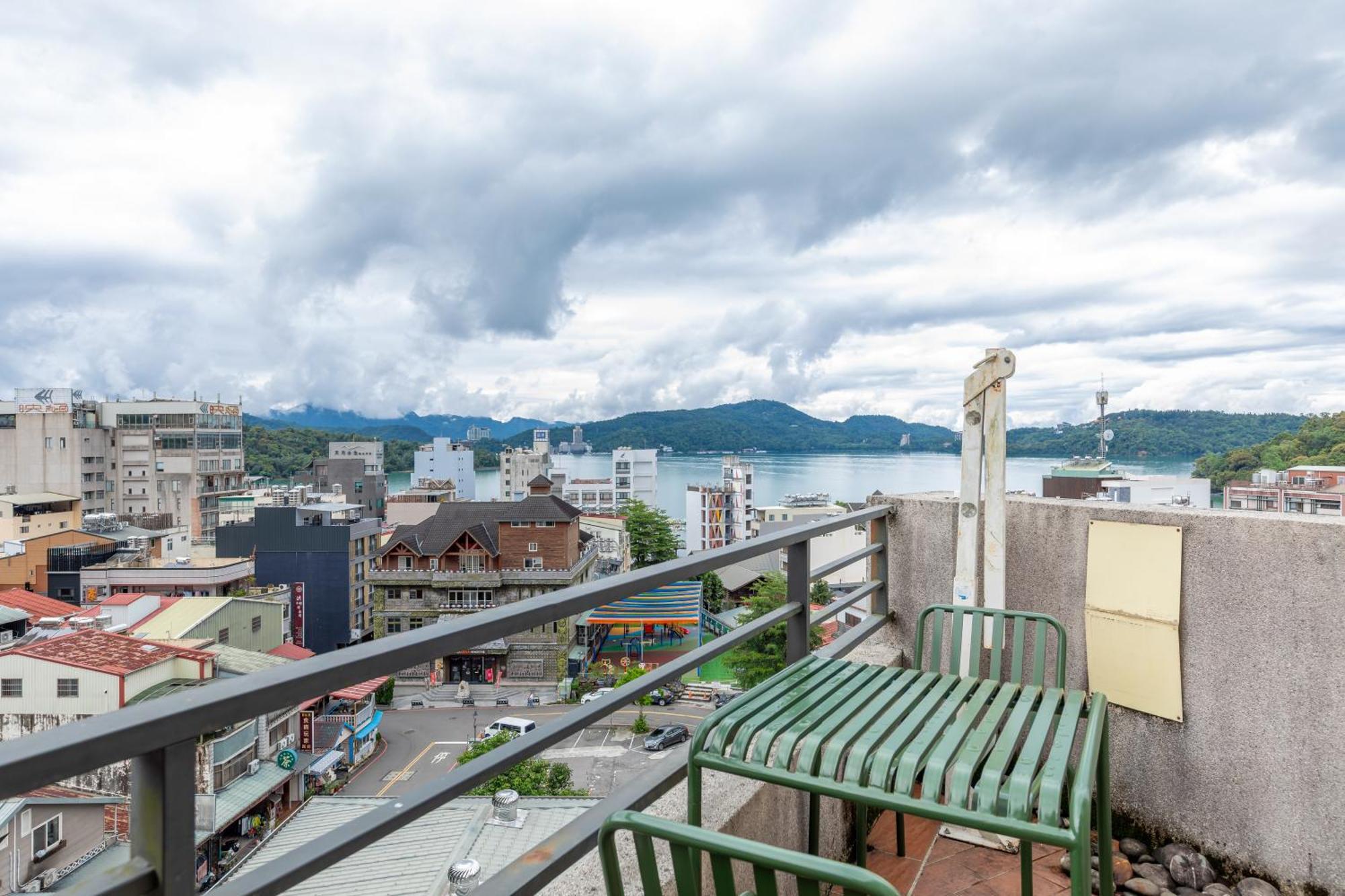 Sun Moon Lake Itathao Vacation Inn With Elevator Yuchi Εξωτερικό φωτογραφία