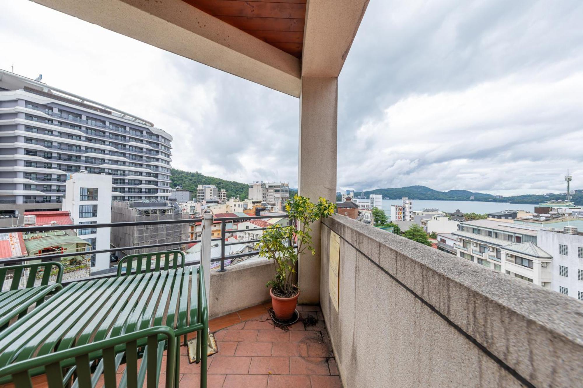 Sun Moon Lake Itathao Vacation Inn With Elevator Yuchi Εξωτερικό φωτογραφία