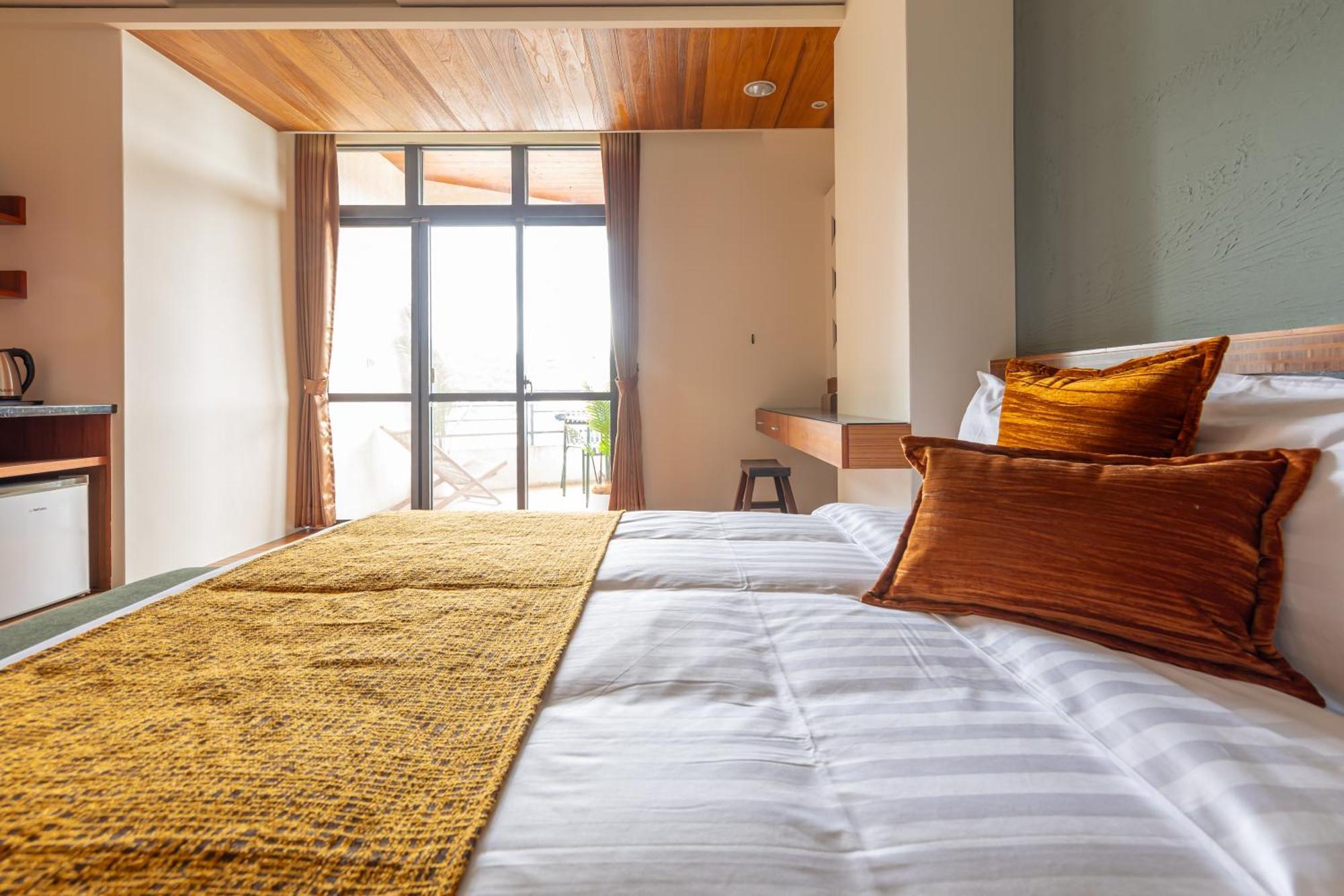 Sun Moon Lake Itathao Vacation Inn With Elevator Yuchi Εξωτερικό φωτογραφία