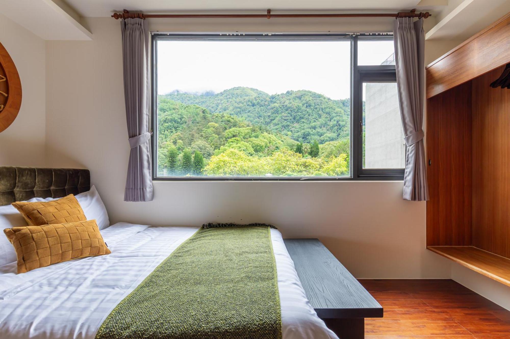 Sun Moon Lake Itathao Vacation Inn With Elevator Yuchi Εξωτερικό φωτογραφία