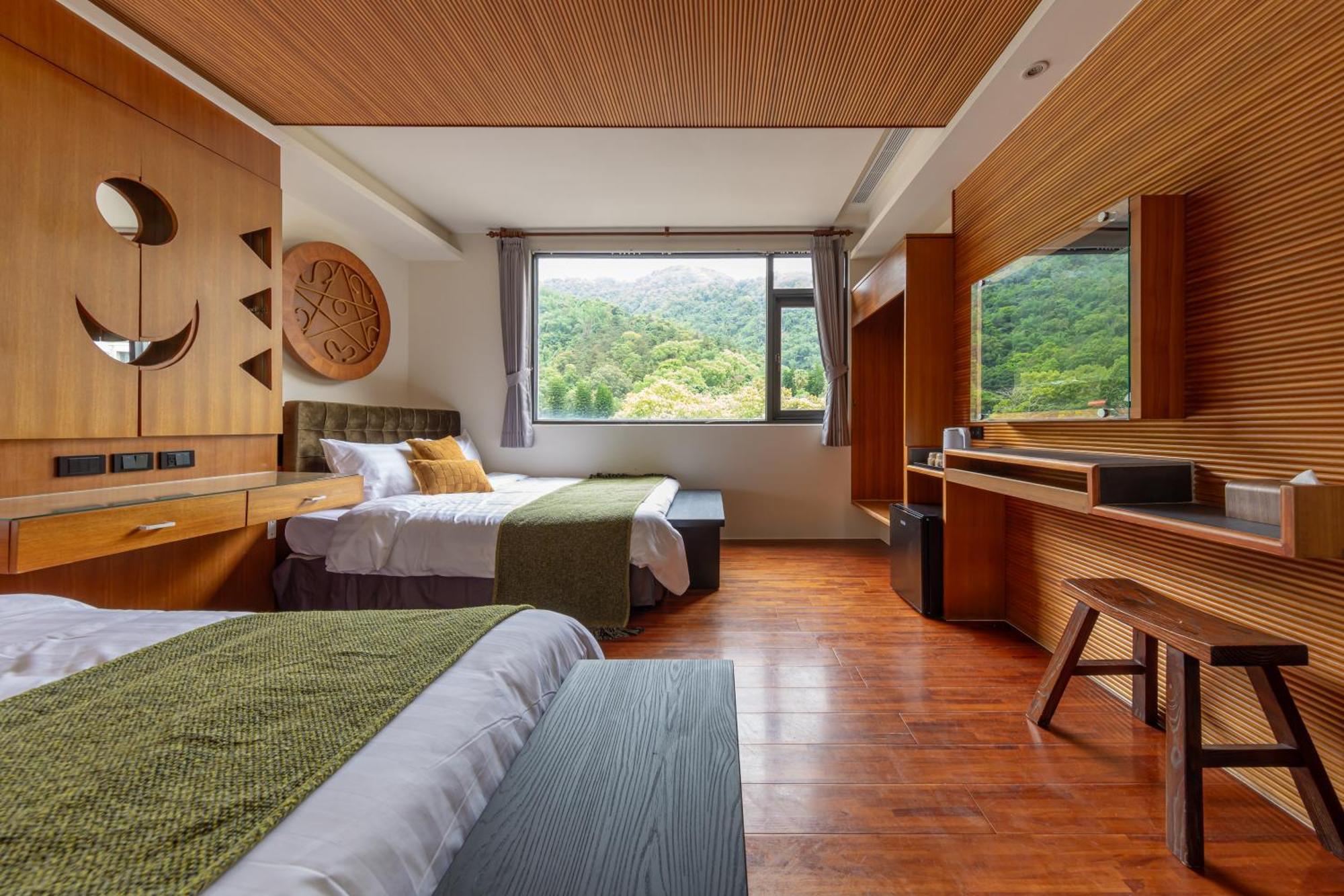 Sun Moon Lake Itathao Vacation Inn With Elevator Yuchi Εξωτερικό φωτογραφία