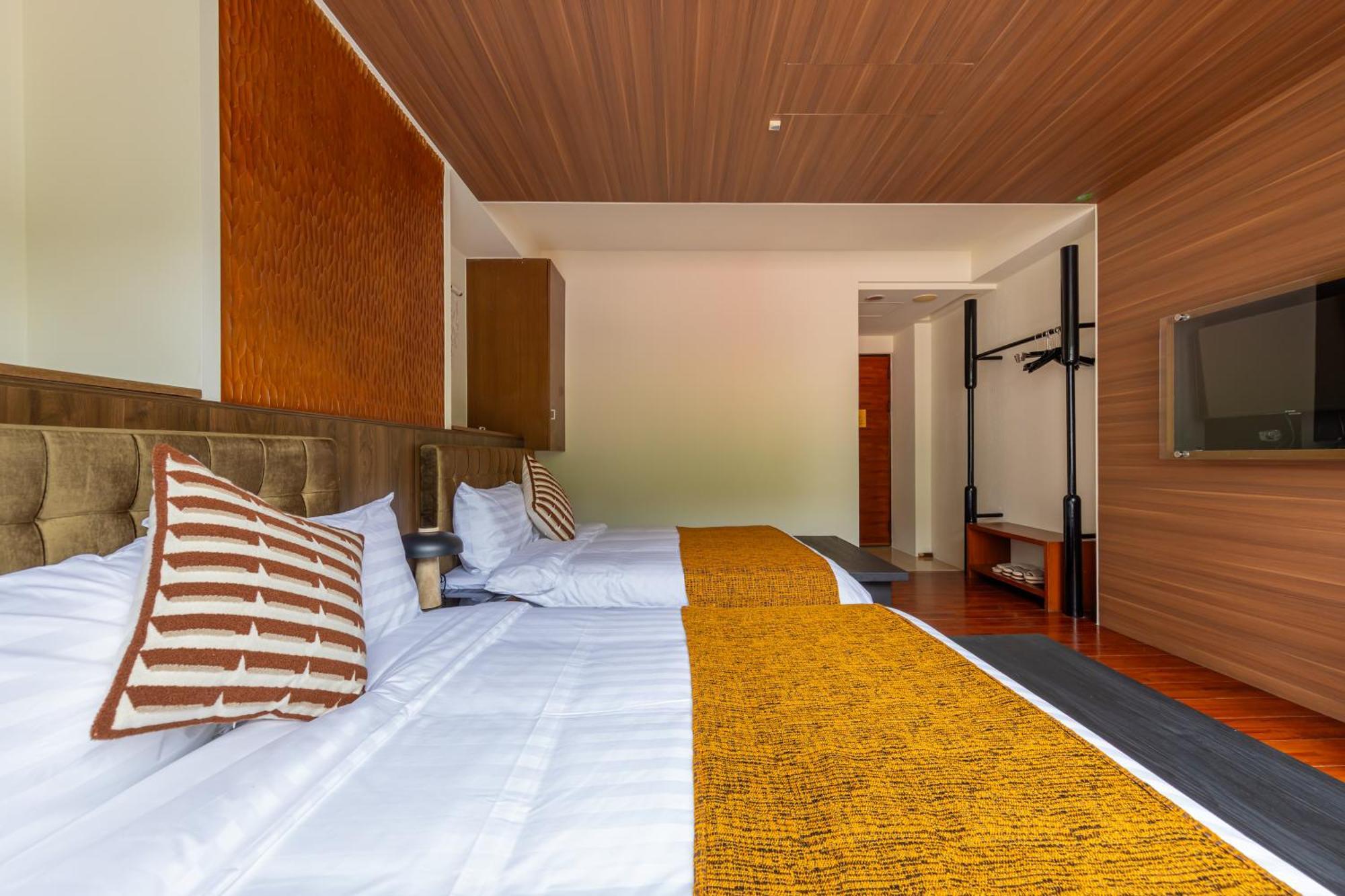 Sun Moon Lake Itathao Vacation Inn With Elevator Yuchi Εξωτερικό φωτογραφία