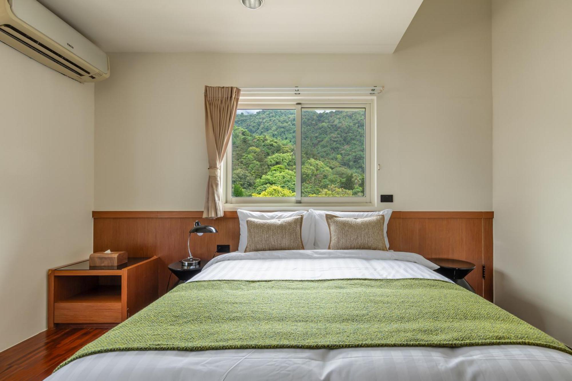 Sun Moon Lake Itathao Vacation Inn With Elevator Yuchi Εξωτερικό φωτογραφία