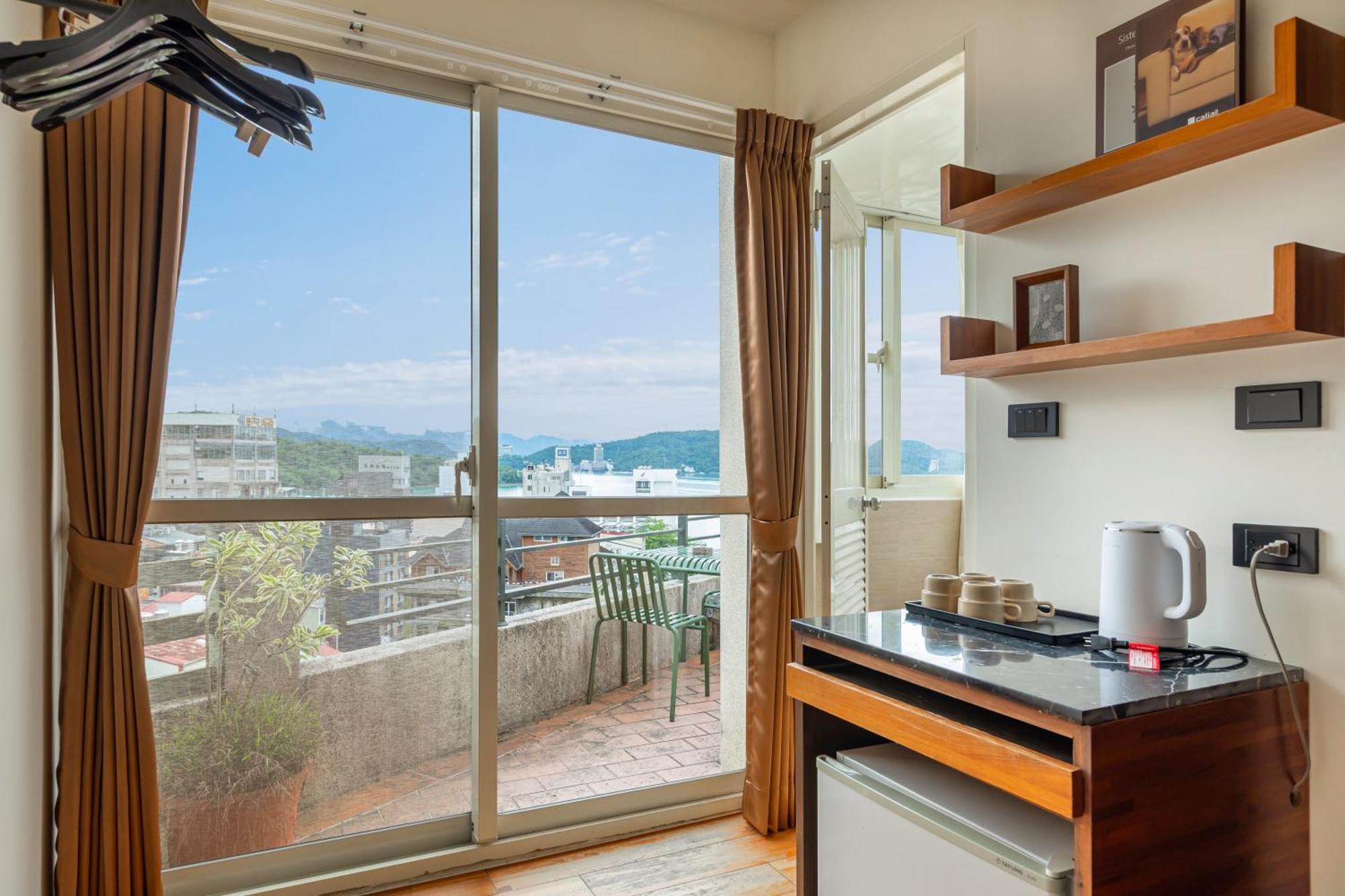 Sun Moon Lake Itathao Vacation Inn With Elevator Yuchi Εξωτερικό φωτογραφία